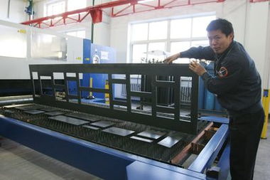 航天200廠引進激光切割機，生產能力躍升新臺階